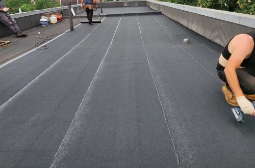 Best roofing materials for hot climates Los Angeles